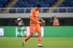 问鼎注册 -亚冠今晚再迎强敌；芝加哥公牛完成体检；主帅态度：质疑声仍在；资深球员宣示担当 