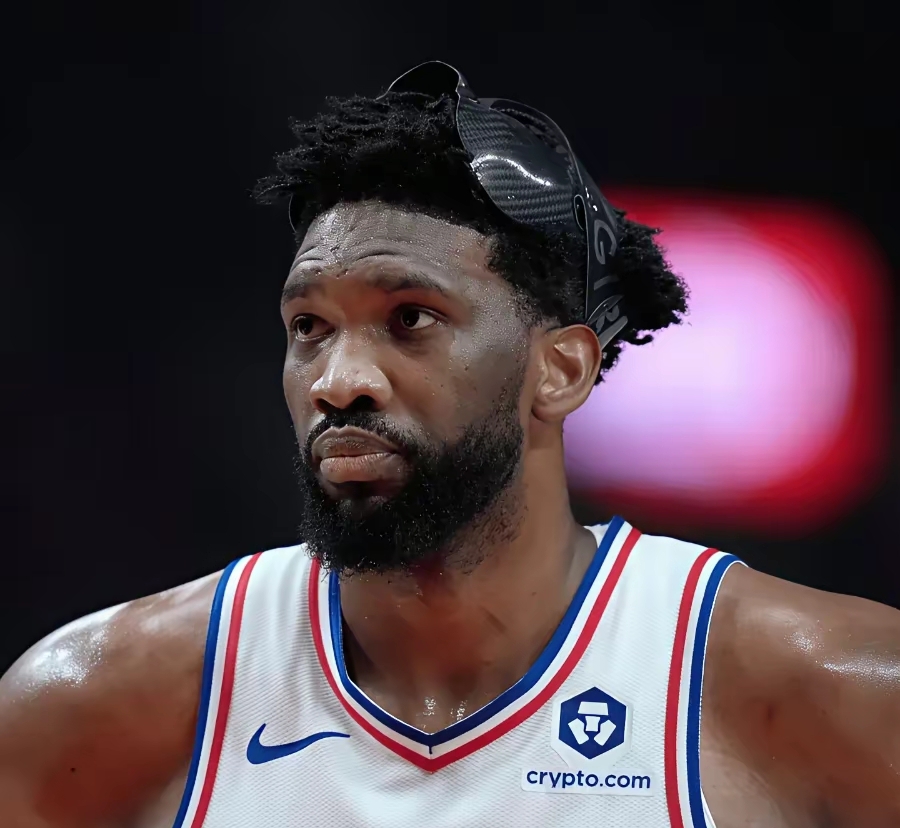 关于今夜NBA总决赛传出新动向；夏洛特黄蜂防线松动；高层表态——更衣室稳定；球队文化被再次提及的信息