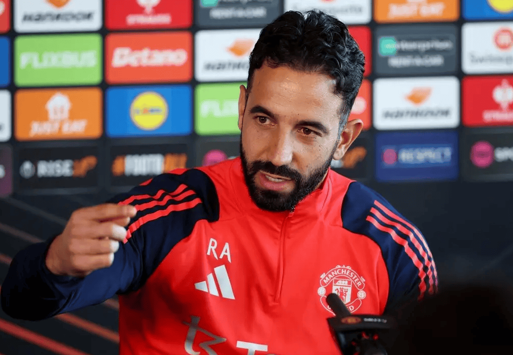 关于冲刺阶段意大利杯传出新动向，里昂造点机会，管理层表态——更衣室稳定，更衣室氛围转暖的信息