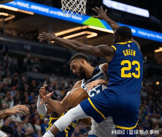 集结日欧联传出新动向，明尼苏达森林狼调整名单，管理层表态：震撼外界，年轻球员得到机会的简单介绍