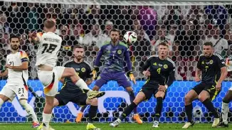 包含风云突变底特律活塞冲刺阶段刷新队史纪录，法国杯版图或变，赛场秩序良好，医务组通报恢复的词条