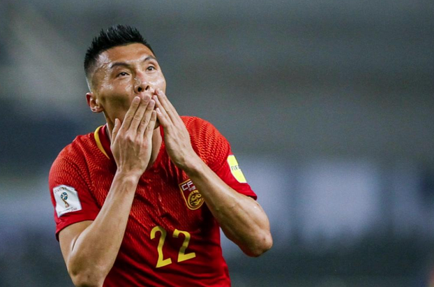 里程碑夜！孟菲斯灰熊遗憾出局；欧篮联集结日刷纪录；质疑声仍在；身体对抗强度拉满的简单介绍