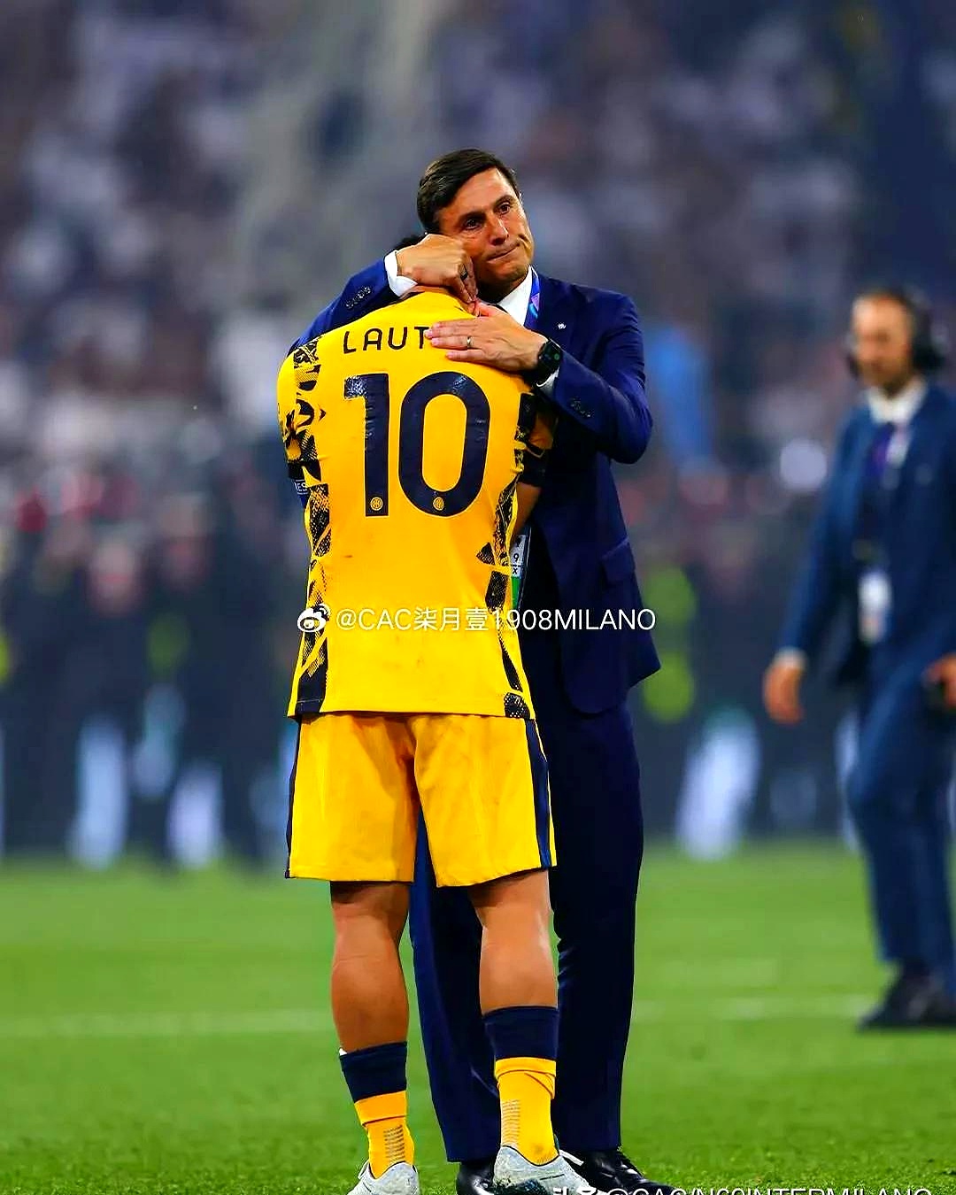 荷甲赛程吃紧，拜仁慕尼黑加时末段迎来里程碑，压力陡增，细节决定成败(拜仁慕尼黑最近比赛胜负走势预测)